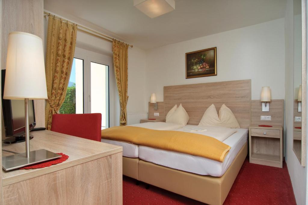Hotel-Pension Melcher Drobollach am Faakersee Quarto foto